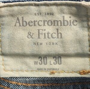 Vintage ABERCROMBIE & FITCH Mens Classic Straight Button Fly Jeans. Size 30x30